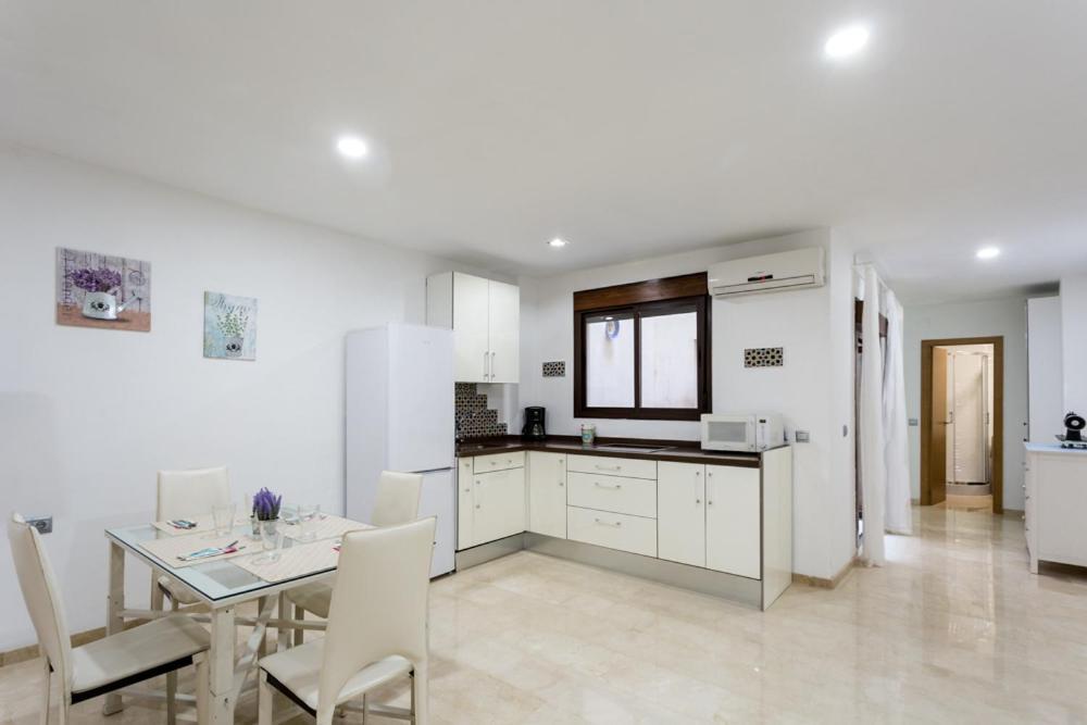 Apartamentos en San Lorenzo Sevilla Bagian luar foto